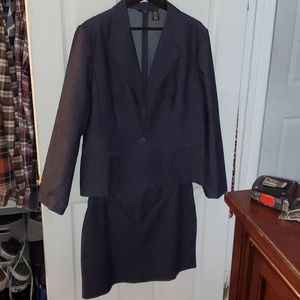 Cute dark denim skirt suit